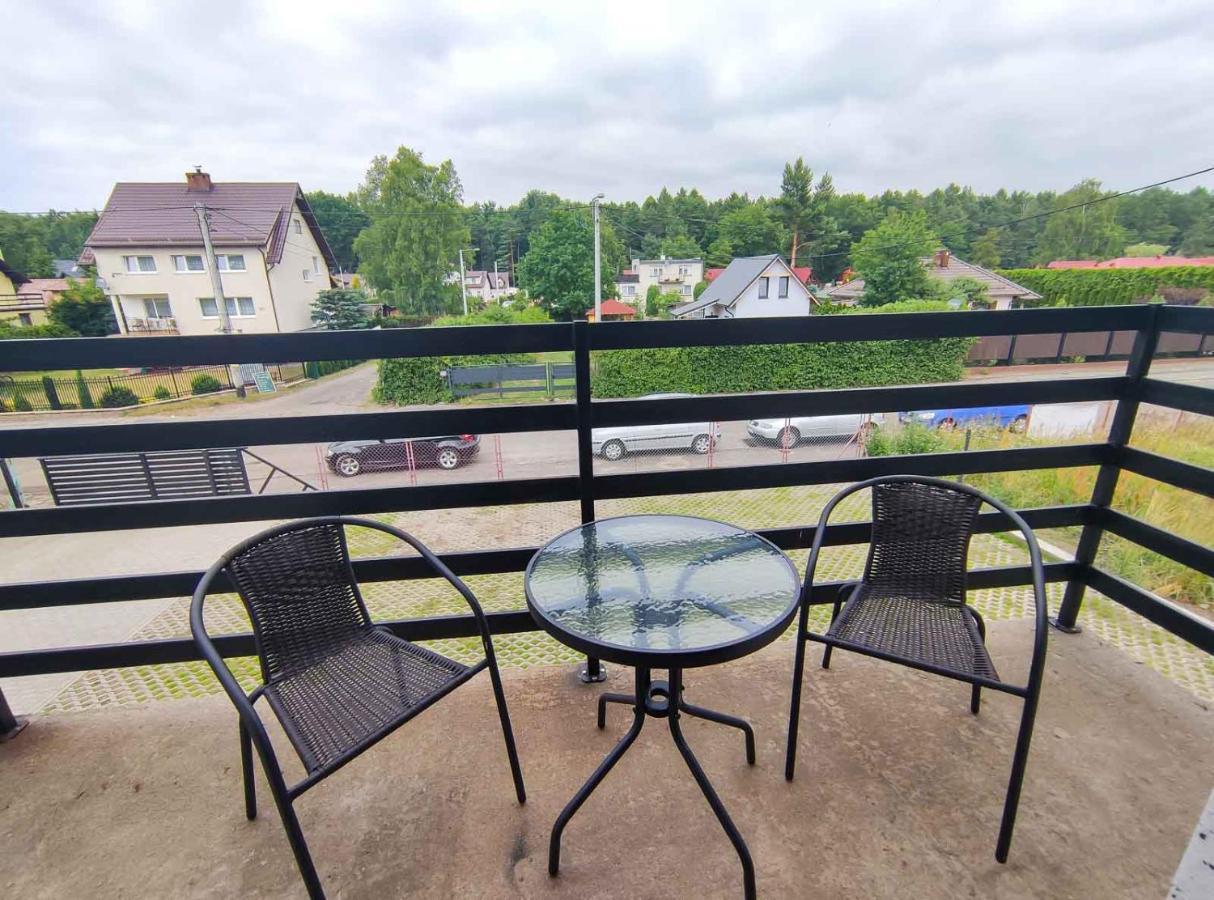 Kwatery Pogodnewczasy W Jantarze Exterior foto