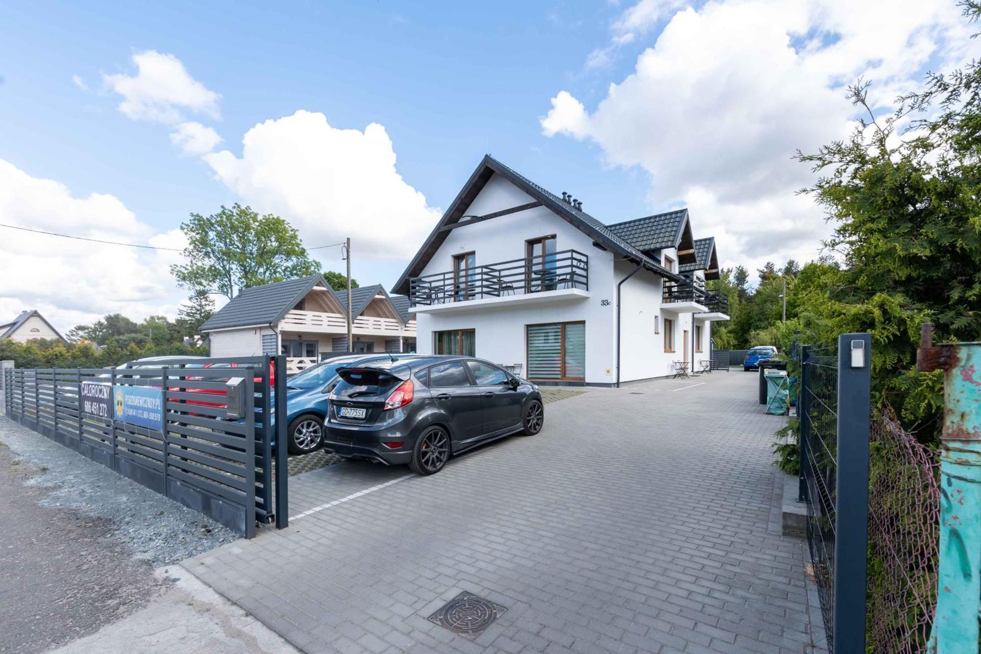 Kwatery Pogodnewczasy W Jantarze Exterior foto